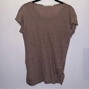 Gibson women’s size medium short sleeve T-shirt brown